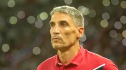 Vojvoda, técnico do Fortaleza, durante partida contra o Palmeiras na Arena Castelão pela Copa do Brasil 2023. Foto: Lucas Emanuel/AGIF