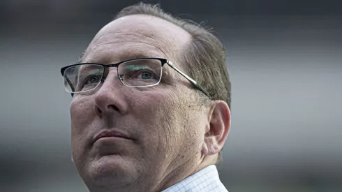 RJ - Rio de Janeiro - 15/05/2022 - BRASILEIRO A 2022, BOTAFOGO X FORTALEZA - John Textor socio majoritario do Botafogo antes da partida contra o Fortaleza no estadio Maracana pelo campeonato Brasileiro A 2022. Foto: Jorge Rodrigues/AGIF