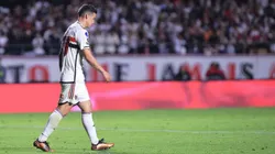 SP - SAO PAULO - 31/08/2023 - COPA SUL-AMERICANA 2023, SAO PAULO X LDU - James Rodriguez jogador do Sao Paulo lamenta cobranca de penalti perdida em decisao durante partida contra o LDU no estadio Morumbi pelo campeonato Copa Sul-Americana 2023. Foto: Ettore Chiereguini/AGIF