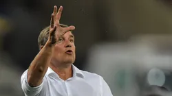 RJ - Rio de Janeiro - 08/08/2021 - BRASILEIRO A 2021, FLAMENGO X INTERNACIONAL - Diego Aguirre tecnico do Internacional durante partida contra o Flamengo no estadio Maracana pelo campeonato Brasileiro A 2021. Foto: Thiago Ribeiro/AGIF