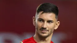 Foto: Francisco Vega/Getty Images - Maximiliano Silveira em ação pelo Necaxa