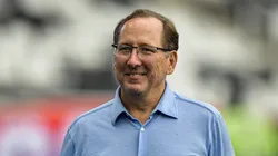 RJ - RIO DE JANEIRO - 27/08/2023 - BRASILEIRO A 2023, BOTAFOGO X BAHIA - John Textor executivo da SAF do Botafogo antes da partida contra o Bahia no estadio Engenhao pelo campeonato Brasileiro A 2023. Foto: Jorge Rodrigues/AGIF