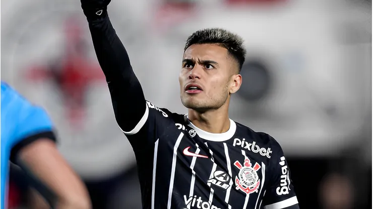 Foto: Rodrigo Coca/Agência Corinthians - Fausto Vera acabou perdendo vaga entre os titulares