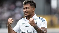 SP - SANTOS - 19/02/2023 - PAULISTA 2023, SANTOS X PORTUGUESA - Marcos Leonardo jogador do Santos comemora seu gol durante partida contra o Portuguesa no estadio Vila Belmiro pelo campeonato Paulista 2023. Foto: Abner Dourado/AGIF