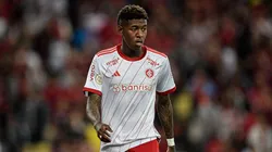 Foto: Thiago Ribeiro/AGIF - Vitão: zagueiro sofreu lesão no Colorado