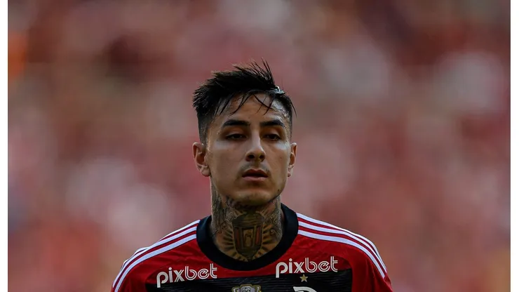 RJ - RIO DE JANEIRO - 21/05/2023 - BRASILEIRO A 2023, FLAMENGO X CORINTHIANS - Erick Pulgar jogador do Flamengo durante partida contra o Corinthians no estadio Maracana pelo campeonato BRASILEIRO A 2023. Foto: Thiago Ribeiro/AGIF