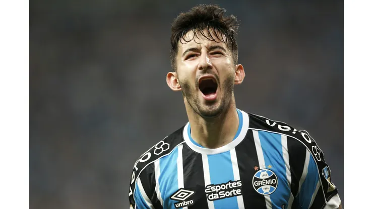 R$ 52 MILHÕES! Grêmio toma decisão de última hora sobre Villasanti - Foto: Fernando Alves/Getty Images