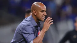 Foto: Gilson Lobo/AGIF - Pepa, ex-tecnico do Cruzeiro, durante partida contra o Corinthians no estadio Mineirao pelo campeonato Brasileiro A 2023.
