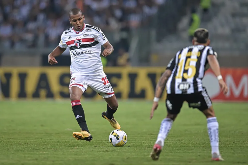 LEMBRA DELE? Situação de Luizão chama a atenção no West Ham após saída do SPFC