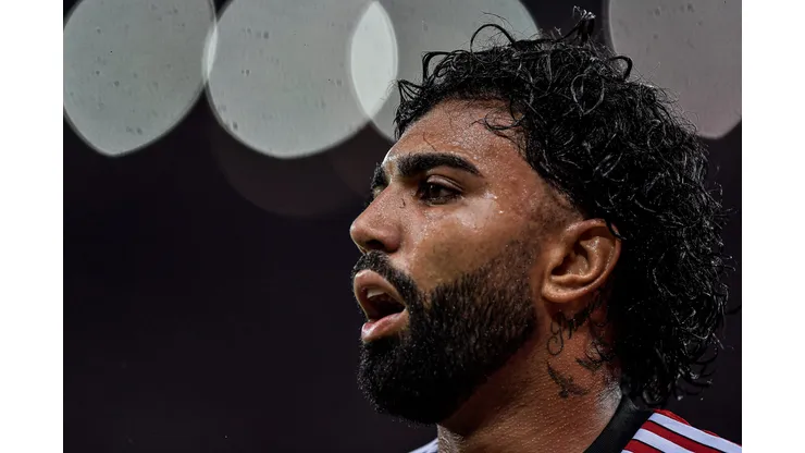 Gabigol não vem mais falando com Marcos Braz nos bastidores do Flamengo