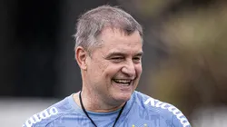 Aguirre está pulando de alegria: Santos vence a Europa e garante atacante na Vila Belmiro