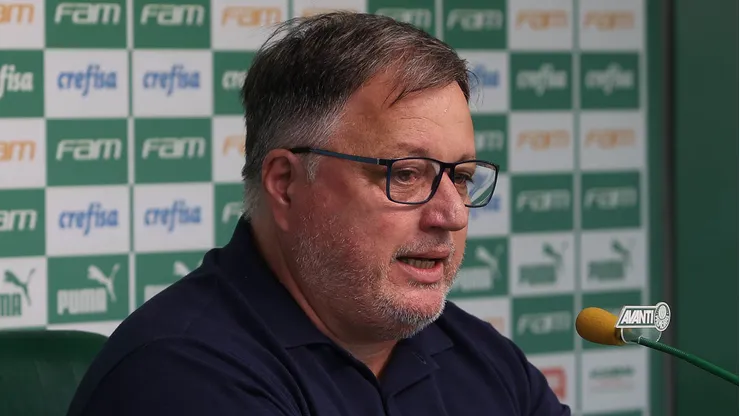 Anderson Barros é constantemente criticado pela torcida do Palmeiras na web