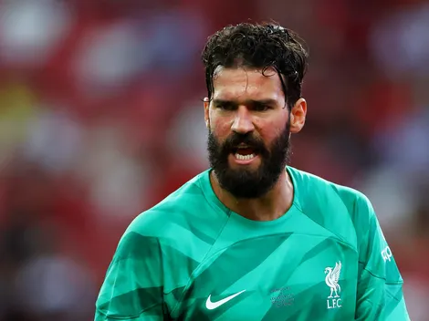 Internet vai à loucura com MILAGRE de Alisson em vitória do Liverpool na Premier League