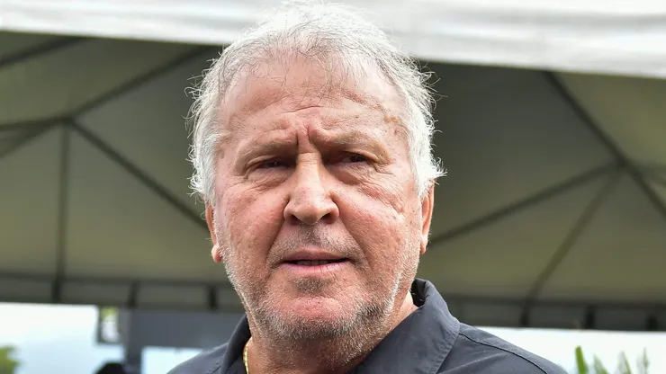 Zico é o maior ídolo da história do Mengo