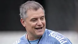 Foto: Raul Baretta/Santos FC - Diego Aguirre vem tentando tirar o Santos da zona do rebaixamento