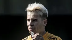 Foto: Ivan Storti/Santos FC - Yeferson Soteldo se machuca em treino do Santos