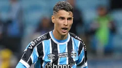 Foto: Pedro H. Tesch/AGIF - Ferreira é o camisa 10 do Grêmio