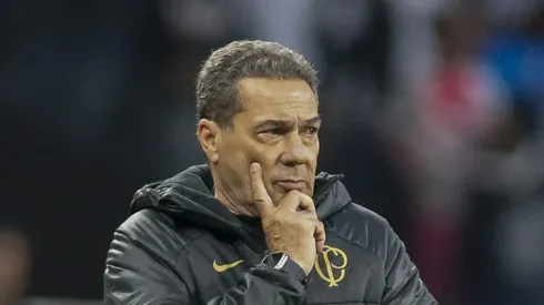 Photo by Miguel Schincariol/Getty Images – Luxemburgo sofre alterações no Corinthians