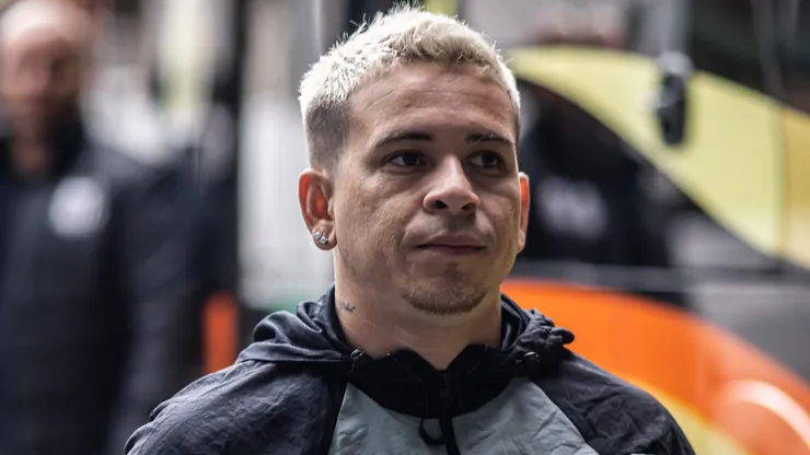 Soteldo é considerado o jogador mais perigoso do Santos diante do Galo, porém virou centro das atenções nesta manhã