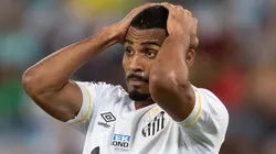 Joaquim em ação pelo Santos