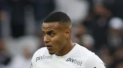 Photo by Miguel Schincariol/Getty Images - Murillo ganha substituto no Corinthians