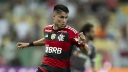 Foto: Jorge Rodrigues/AGIF - Luiz Araújo deve ganhar chance no Flamengo