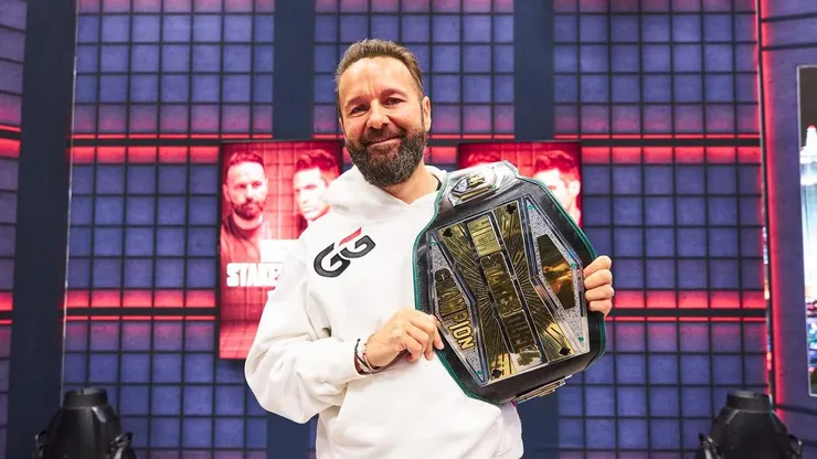 Daniel Negreanu leva a melhor contra Doug Polk (Foto: Divulgação/PokerGO)