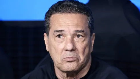 SP - SAO PAULO - 22/08/2023 - COPA SUL-AMERICANA 2023, CORINTHIANS X ESTUDIANTES - Vanderlei Luxemburgo tecnico do Corinthians durante partida contra o Estudiantes no estadio Arena Corinthians pelo campeonato Copa Sul-Americana 2023. Foto: Marcello Zambrana/AGIF