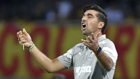 Abel Ferreira admitiu que vai 'pedir o boné' em caso de venda de titulares do Palmeiras na atual janela