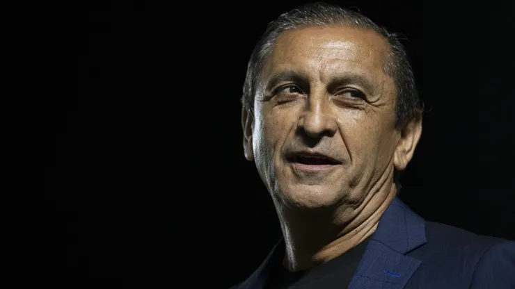 RJ - RIO DE JANEIRO - 23/07/2023 - BRASILEIRO A 2023, VASCO X ATHLETICO-PR - Ramon Diaz tecnico do Vasco durante partida contra o Athletico-PR no estadio Sao Januario pelo campeonato Brasileiro A 2023. Foto: Jorge Rodrigues/AGIF