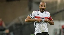 RJ - RIO DE JANEIRO - 13/08/2023 - BRASILEIRO A 2023, FLAMENGO X SAO PAULO - Lucas Moura jogador do Sao Paulo comemora seu gol durante partida contra o Flamengo no estadio Maracana pelo campeonato Brasileiro A 2023. Foto: Thiago Ribeiro/AGIF