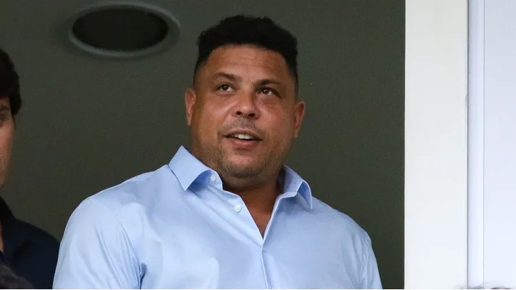 MG - Belo Horizonte - 26/01/2022 - MINEIRO 2022 CRUZEIRO X URT - Ronaldo Fenomeno antes da partida contra o URT no estadio Independencia pelo campeonato Mineiro 2022. Foto: Fernando Moreno/AGIF