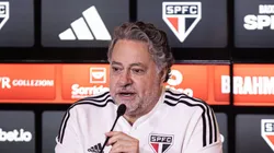 SP - SAO PAULO - 01/08/2023 - SAO PAULO, APRESENTACAO JAMES RODRIGUEZ - O presidente Julio Casares fala aos jornalistas durante apresentacao oficial de James Rodriguez como jogador do Sao Paulo em coletiva de imprensa realizada no CT Barra Funda. Foto: Abner Dourado/AGIF