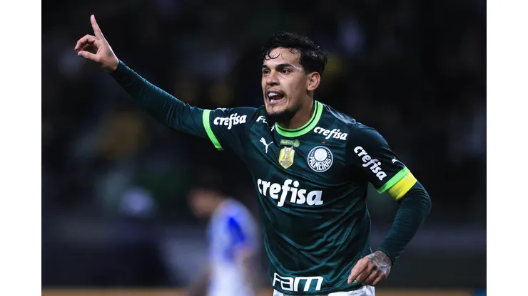 SP - SAO PAULO - 17/05/2023 - COPA DO BRASIL 2023, PALMEIRAS X FORTALEZA - Gustavo Gomez jogador do Palmeiras durante partida contra o Fortaleza no estadio Arena Allianz Parque pelo campeonato Copa do Brasil 2023. Foto: Ettore Chiereguini/AGIF