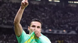 MG - BELO HORIZONTE - 02/08/2023 - LIBERTADORES 2023, ATLETICO-MG X PALMEIRAS - Raphael veiga jogador do Palmeiras comemora seu gol durante partida contra o Atletico-MG no estadio Mineirao pelo campeonato Libertadores 2023. Foto: Gilson Lobo/AGIF