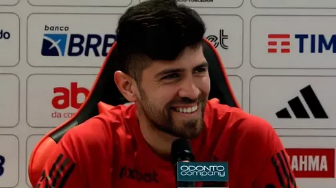 Foto: Reprodução/FlaTV – Rossi está aguardando uma oportunidade no Flamengo