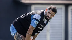 Foto: Raul Baretta/Santos FC - Rincón durante treinamento no CT Rei Pelé