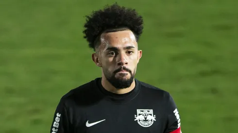 SP - Braganca Paulista - 14/05/2021 - PAULISTA 2021, BRAGANTINO X PALMEIRAS - Claudinho jogador do Bragantino durante partida contra o Palmeiras no estadio Nabi Abi Chedid pelo campeonato Paulista 2021. Foto: Diogo Reis/AGIF