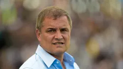 Foto: Thiago Ribeiro/AGIF - Diego Aguirre, técnico do Santos