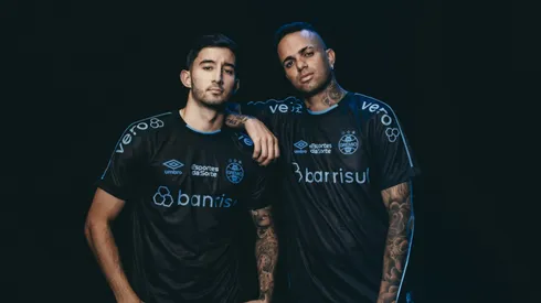 Foto: Divulgação/Máindi/Umbro - Villasanti e Luan foram os garotos propaganda do uniforme