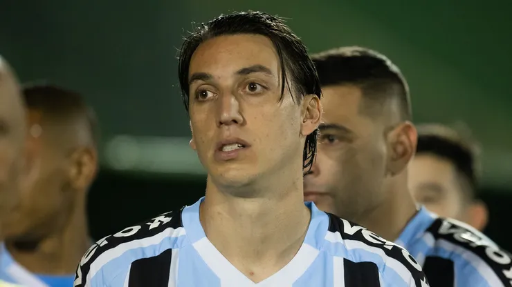Geromel tem contrato no Grêmio expirando em dezembro e novidade em sua situação aconteceu nesta 4ª