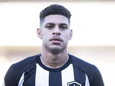 Luis Henrique apronta ao vivo e surpreende torcida do Botafogo