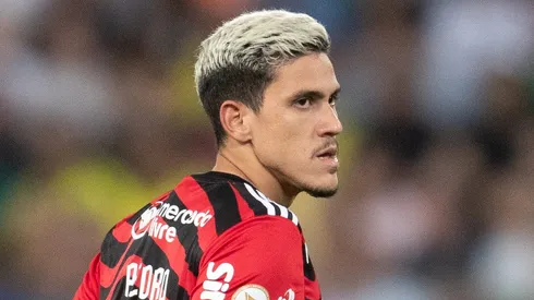 MT - CUIABA - 06/08/2023 - BRASILEIRO A 2023, CUIABA X FLAMENGO - Pedro jogador do Flamengo durante partida contra o Cuiaba no estadio Arena Pantanal pelo campeonato Brasileiro A 2023. Foto: Gil Gomes/AGIF