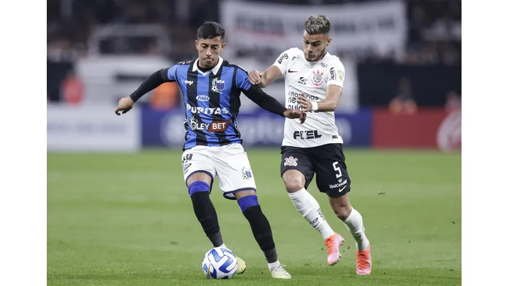 Fabrício Diaz tem contrato de 5 anos após lobby do Corinthians - Foto: Alexandre Schneider/Getty Images