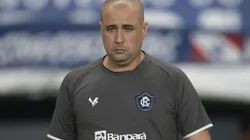 Foto: Talita Gouvea/AGIF- Torcedores protestaram após eliminação