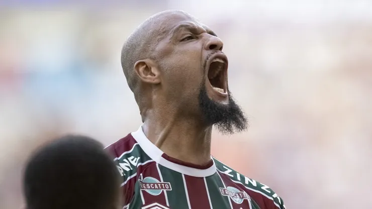 Foto: Jorge Rodrigues/AGIF - Felipe Melo, jogador do Fluminense, comemora seu gol durante partida contra o Bragantino no estadio Maracana pelo campeonato BRASILEIRO A 2023.