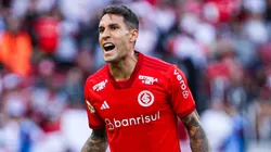 Hugo Mallo em ação pelo Internacional. Foto: Maxi Franzoi/AGIF - Hugo Mallo,