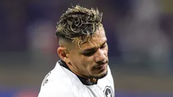 MG - BELO HORIZONTE - 06/08/2023 - BRASILEIRO A 2023, CRUZEIRO X BOTAFOGO - Tiquinho Soares jogador do Cruzeiro durante partida contra o Botafogo no estadio Mineirao pelo campeonato Brasileiro A 2023. Foto: Gilson Lobo/AGIF