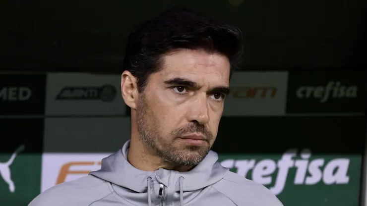 SP - SAO PAULO - 14/08/2023 - BRASILEIRO A 2023, PALMEIRAS X CRUZEIRO - Abel Ferreira tecnico do Palmeiras durante partida contra o Cruzeiro no estadio Arena Allianz Parque pelo campeonato Brasileiro A 2023. Foto: Marcello Zambrana/AGIF