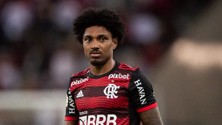 RJ - Rio de Janeiro - 15/06/2022 - BRASILEIRO A 2022, FLAMENGO X CUIABA - Vitinho jogador do Flamengo durante partida contra o Cuiaba no estadio Maracana pelo campeonato Brasileiro A 2022. Foto: Thiago Ribeiro/AGIF